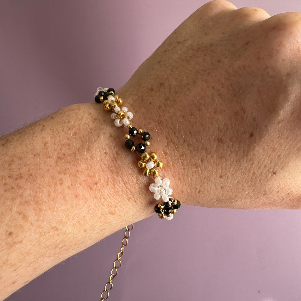 18k Gold Filled White Flower and Hematite Bracelet