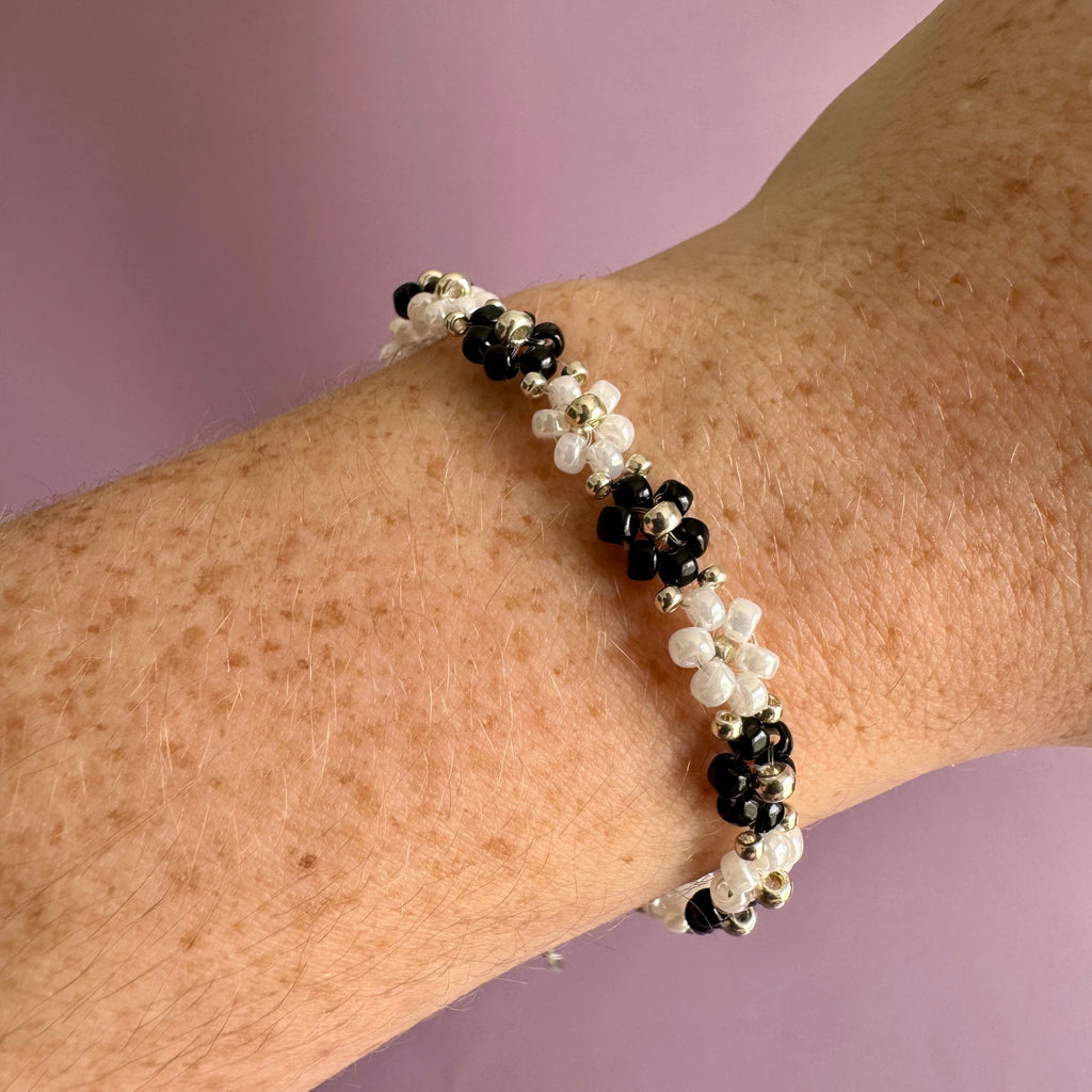 Black and White Miyuki Flower Bracelet | Sterling Silver