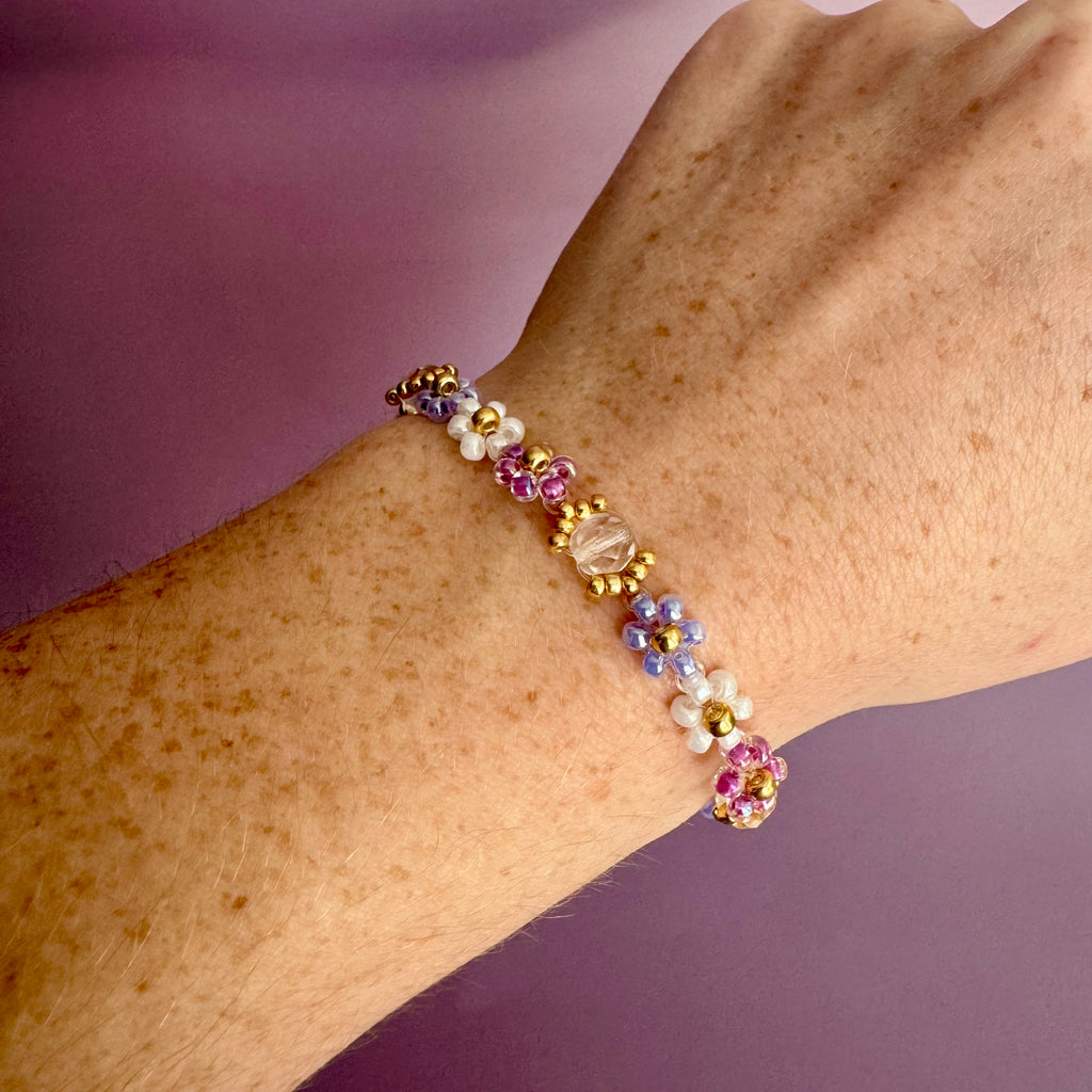 18k Gold Filled Flower Beaded Bracelet in Lilac, White and Purple